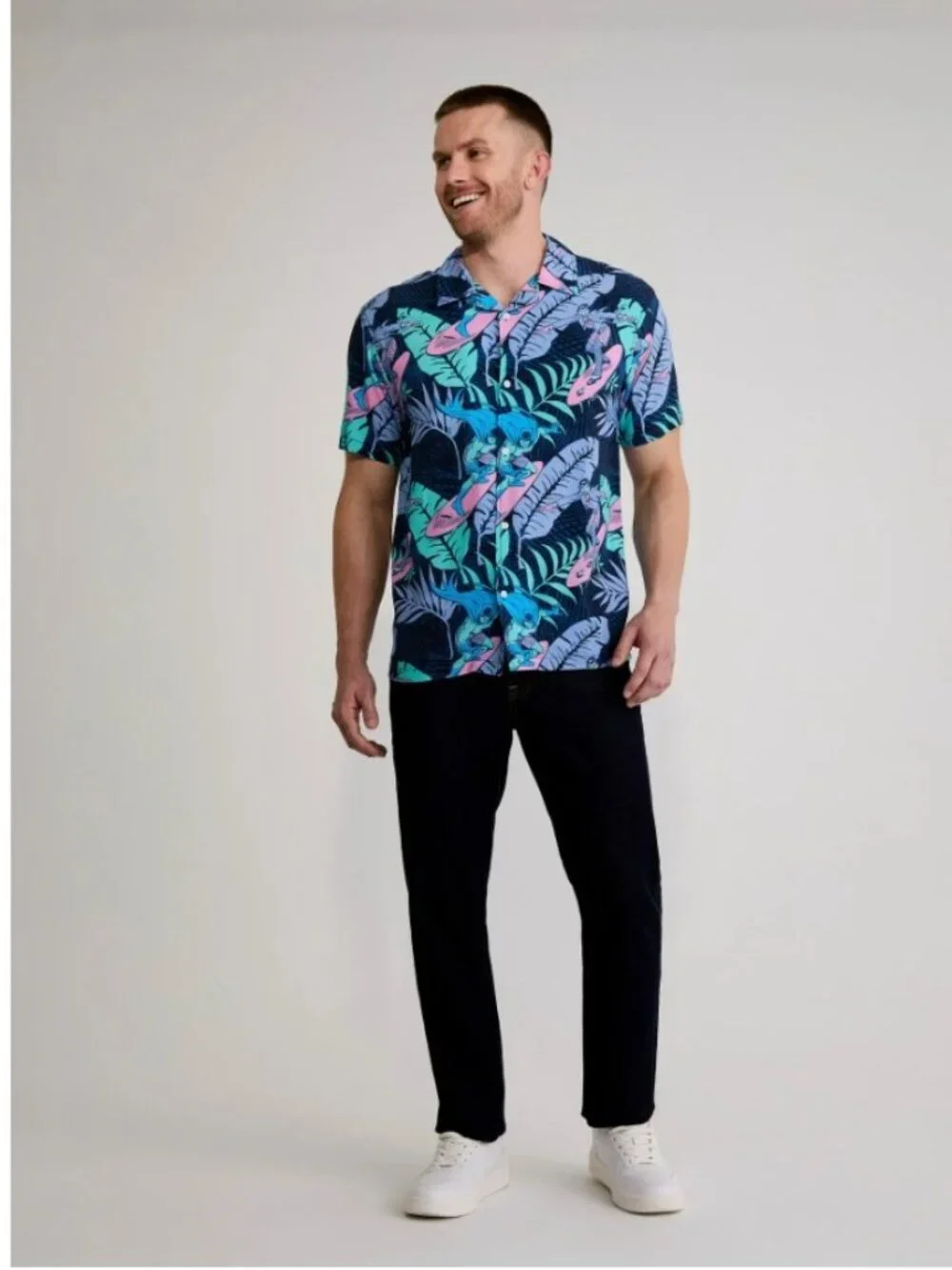 NEW Batman Graphic Hawaiian Shirt Floral Resort Button up Men's Size S Small Sho